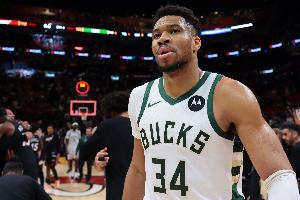 TA组织151名球员投票字母去留：留雄鹿46% 热火23% 尼克斯17%